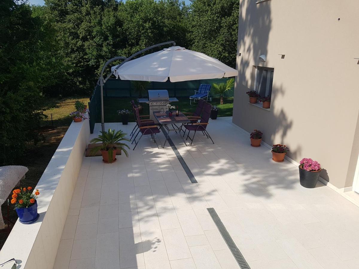 Zagar Apartment Porec Exterior photo