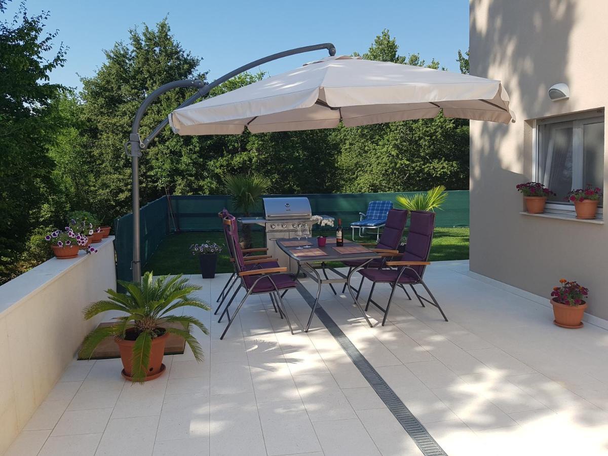 Zagar Apartment Porec Exterior photo