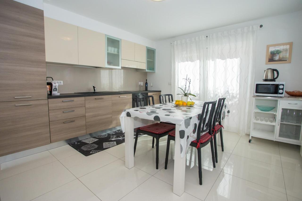 Zagar Apartment Porec Exterior photo