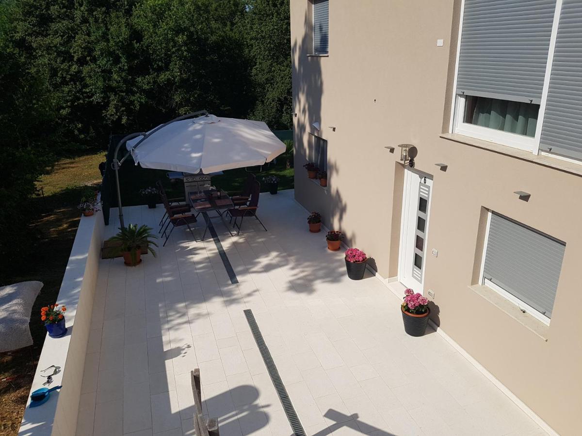 Zagar Apartment Porec Exterior photo