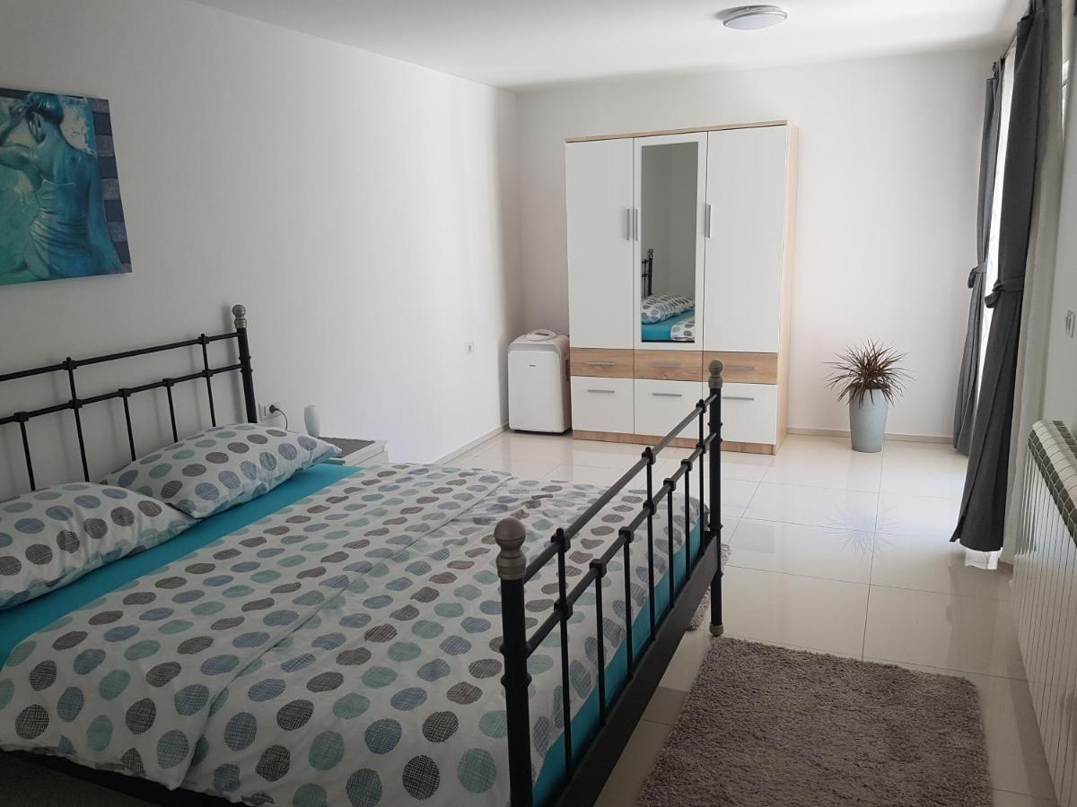Zagar Apartment Porec Exterior photo